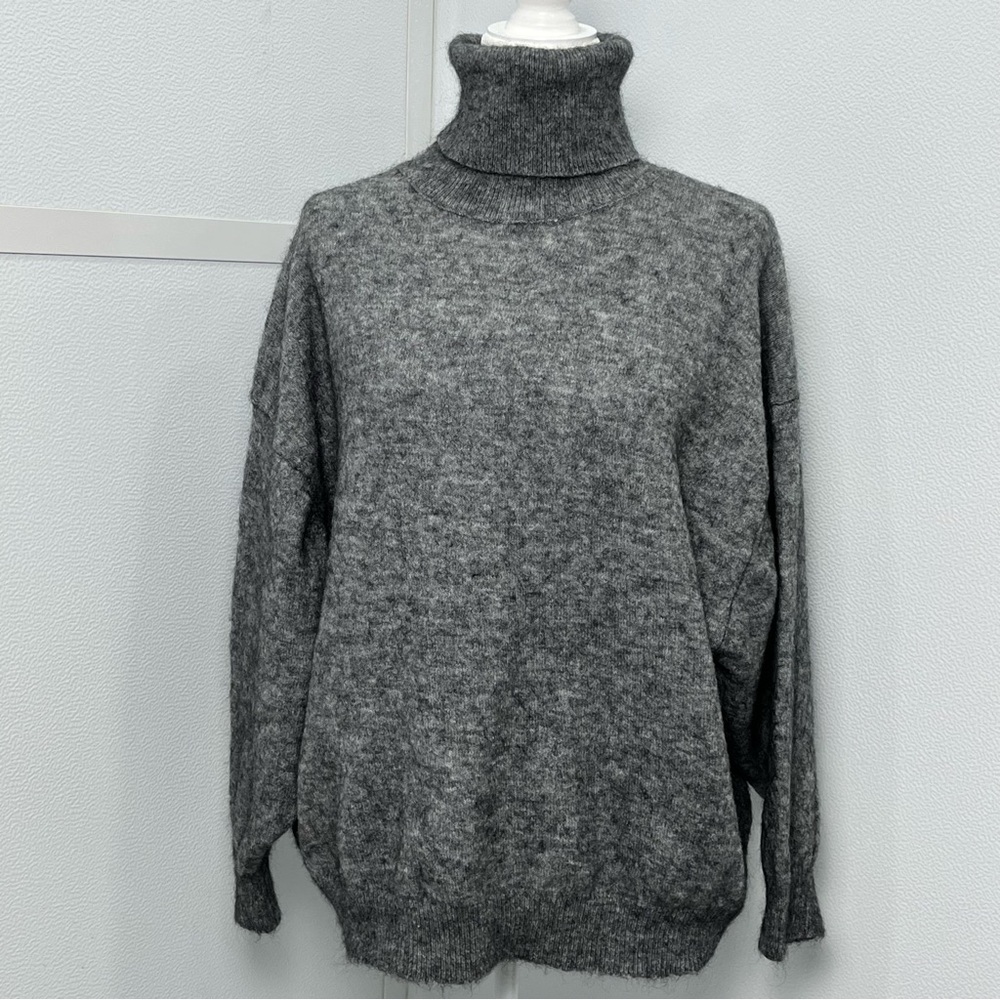 Womens Zara Gray Wool Alpaca Knit TurtleNeck Pullover Sweater Sz S Quiet Luxury